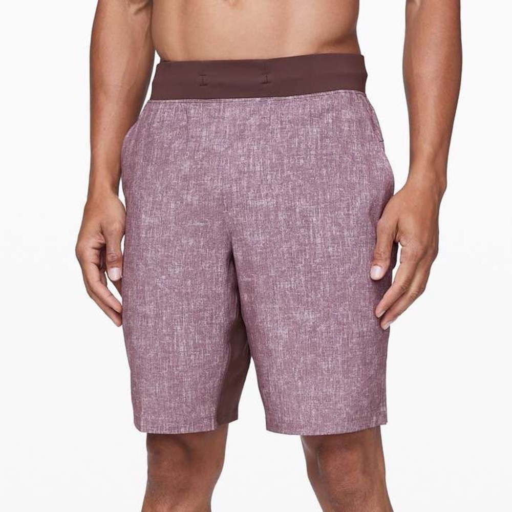 Lululemon Men’s T.H.E. Short 9" *Linerless in Sunbleached Cherry Cola